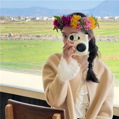 圈养的妇女